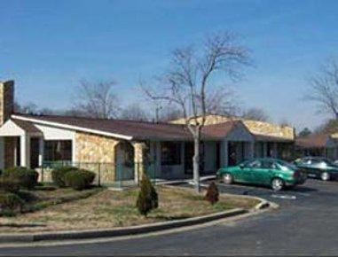 Super 8 By Wyndham Hotel